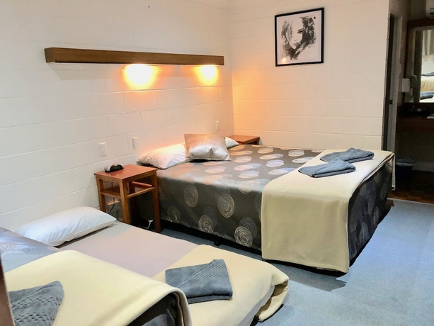 Imagen de la habitación del Hotel Byer Fountain Motor Inn, Holbrook. Foto 6