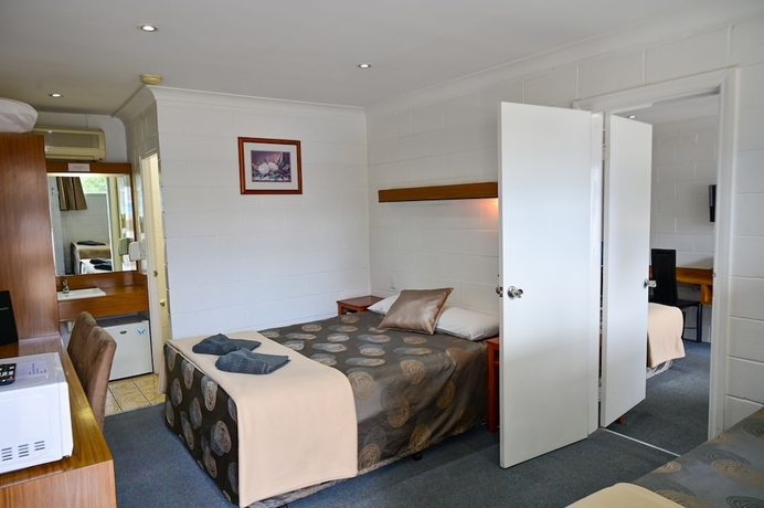 Imagen de la habitación del Hotel Byer Fountain Motor Inn, Holbrook. Foto 7