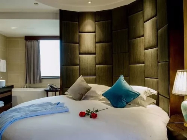 Imagen de la habitación del Hotel Byland World Yiwu. Foto 8