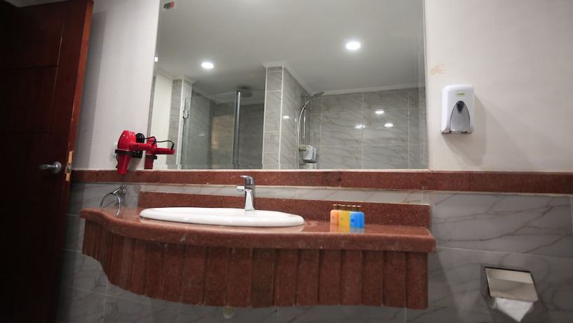 Imagen de la habitación del Hotel Byoot Bay and Resort. Foto 3