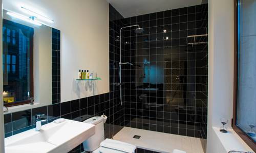 Imagen de la habitación del Hotel Bypillow Amari. Foto 3