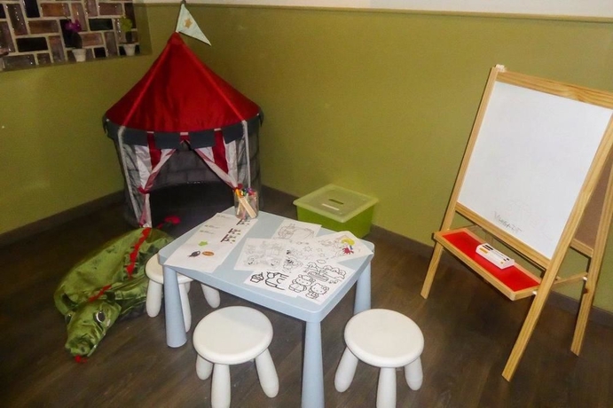 Imagen de los interiores del Hotel Bypillow Erba. Foto 9