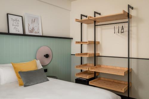 Imagen de la habitación del Hotel Bypillow Irala. Foto 15