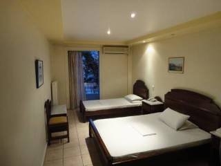 Imagen de la habitación del Hotel Byron, Atenas. Foto 6