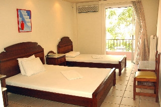 Imagen de la habitación del Hotel Byron, Atenas. Foto 10