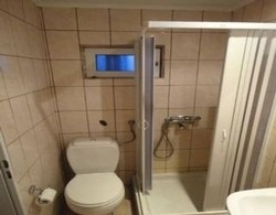 Imagen de la habitación del Hotel Byron, Atenas. Foto 11