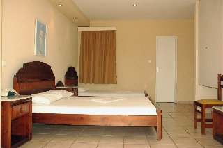 Imagen de la habitación del Hotel Byron, Atenas. Foto 13