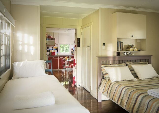 Imagen de la habitación del Hotel Byron Bay Cottages. Foto 15