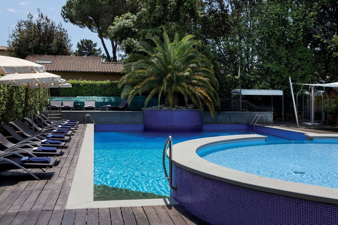 Imagen de la piscina del Hotel Byron, Forte de Marmi. Foto 16