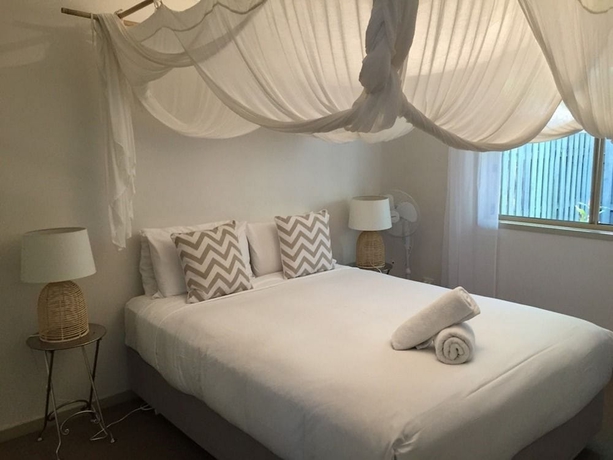 Imagen de la habitación del Hotel Byron Lakeside Holiday Apartments. Foto 2
