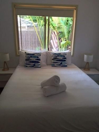 Imagen de la habitación del Hotel Byron Lakeside Holiday Apartments. Foto 11