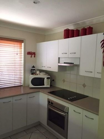 Imagen de la habitación del Hotel Byron Lakeside Holiday Apartments. Foto 19