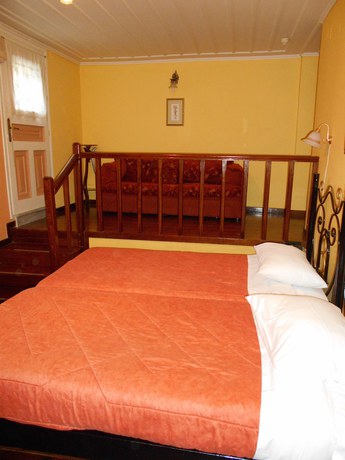 Imagen de la habitación del Hotel Byron, Nauplia. Foto 10