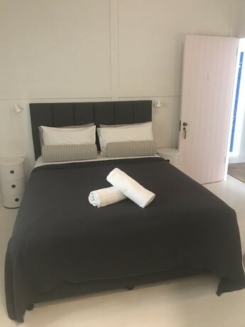Imagen de la habitación del Hotel Byron Springs. Foto 14