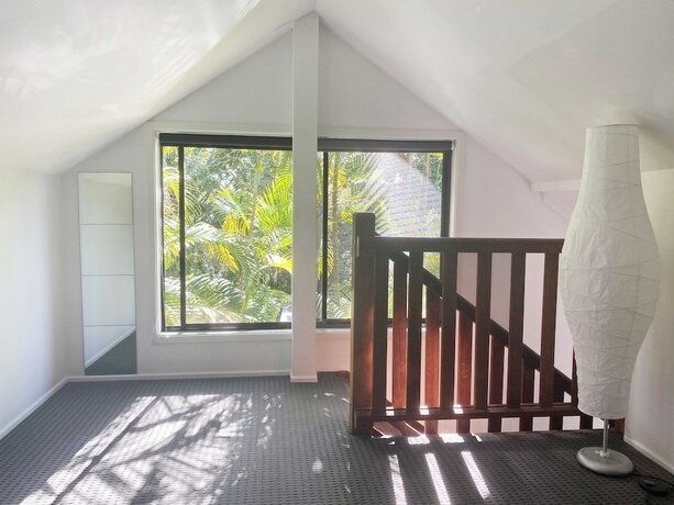 Imagen de la habitación del Hotel Byron Springs. Foto 17