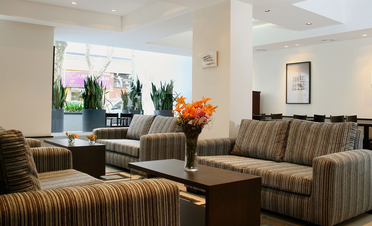 Imagen de los interiores del Hotel Bys Palermo. Foto 14