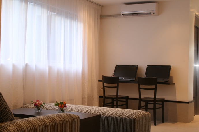 Imagen de los interiores del Hotel Bys Palermo. Foto 15