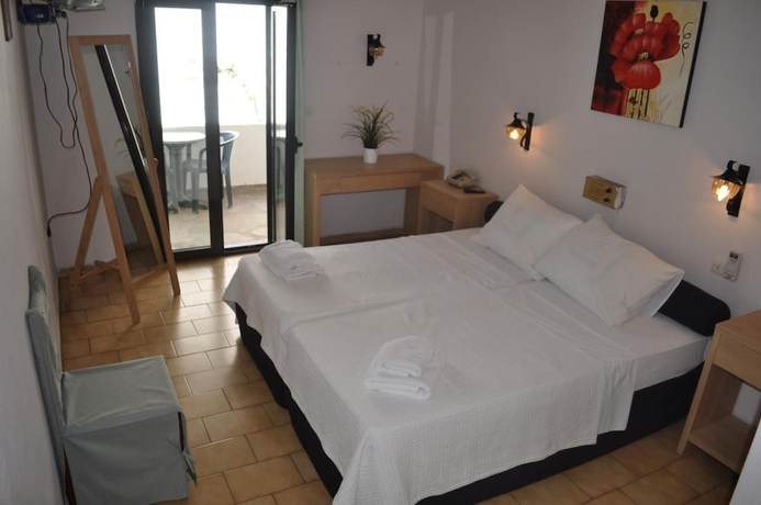 Imagen de la habitación del Hotel Byzance, Patmos. Foto 5