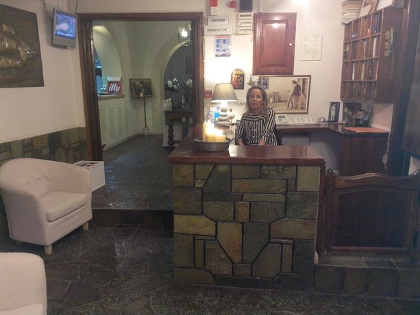 Imagen de los interiores del Hotel Byzance, Patmos. Foto 20