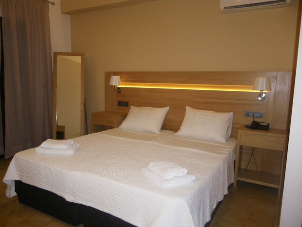 Imagen de la habitación del Hotel Byzance, Patmos. Foto 17