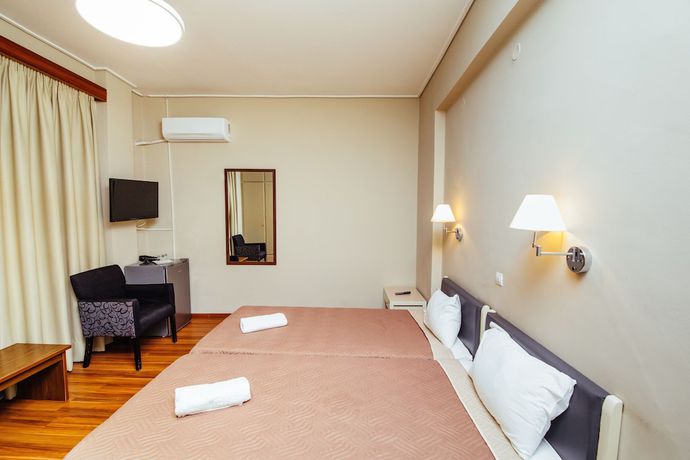 Imagen de la habitación del Hotel Byzantio, Kalamata. Foto 3