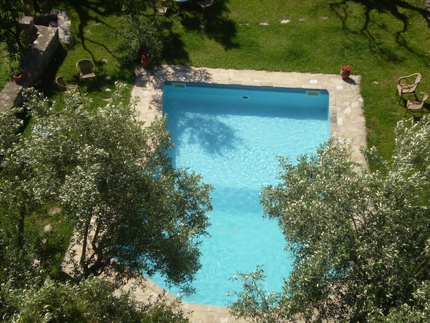Imagen de la piscina del Hotel Byzantion. Foto 19