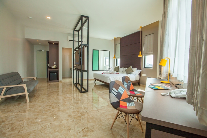 Imagen de la habitación del Hotel Bzz. Foto 3