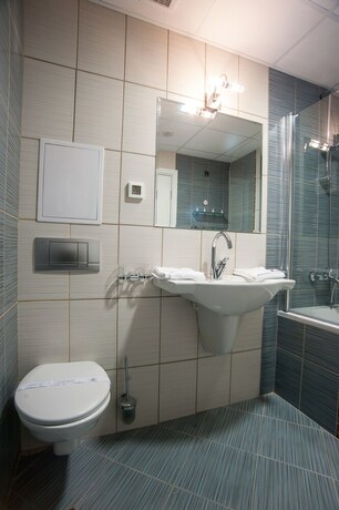 Imagen de la habitación del Hotel C Comfort and Wellness. Foto 5