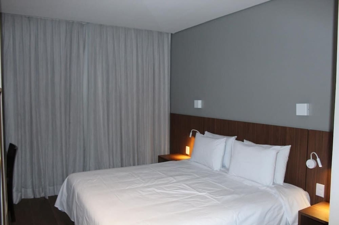 Imagen de la habitación del Hotel C Jaguari&uacute;na. Foto 7