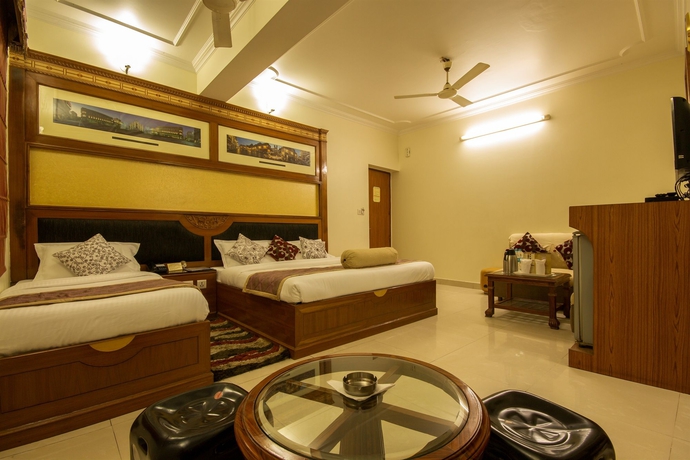 Imagen de la habitación del Hotel C Park Inn. Foto 8