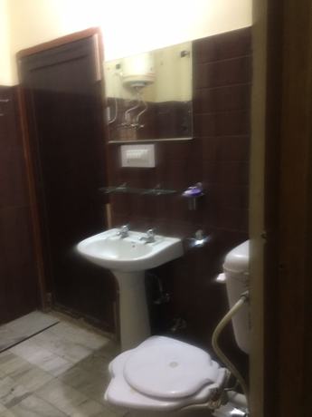 Imagen de la habitación del Hotel C Shimla. Foto 2