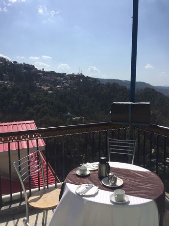 Imagen de los exteriores del Hotel C Shimla. Foto 14
