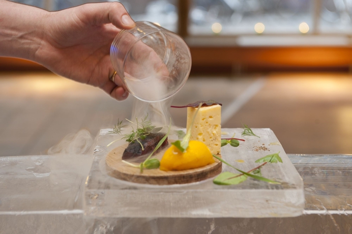 Imagen del bar/restaurante del Hotel C Stockholm. Foto 2