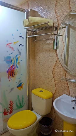 Imagen de la habitación del Hotel C and L Suites Inn. Foto 14