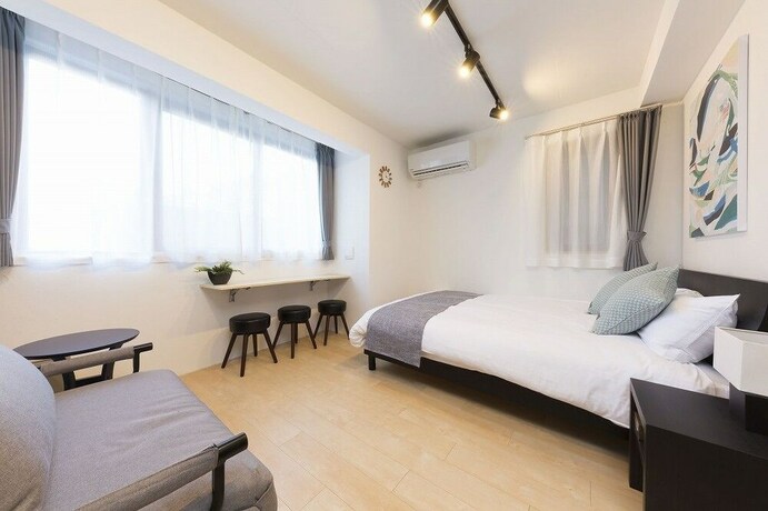 Imagen de la habitación del Hotel C2 Maison Philippe Shitaya 203. Foto 25