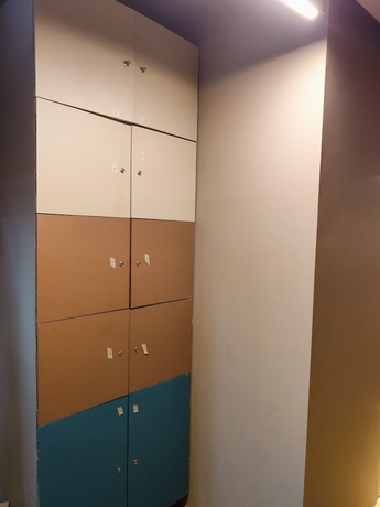Imagen de la habitación del Hotel C2 PODS. Foto 14