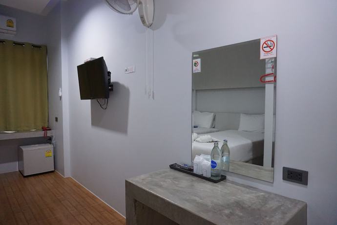 Imagen de la habitación del Hotel C2U Uthai Thani - Adults Only. Foto 8