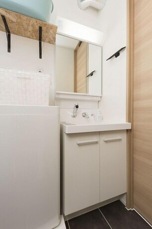 Imagen de la habitación del Hotel C3 Maison Philippe Shitaya 303. Foto 30