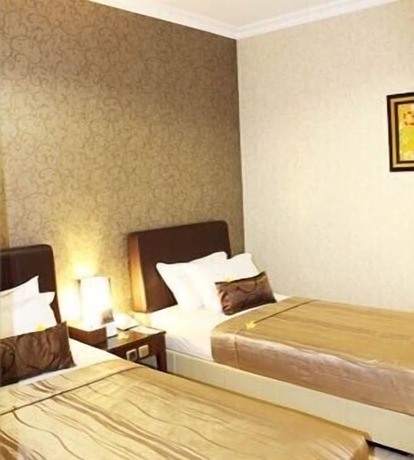 Imagen de la habitación del Hotel C3 Ungaran. Foto 7