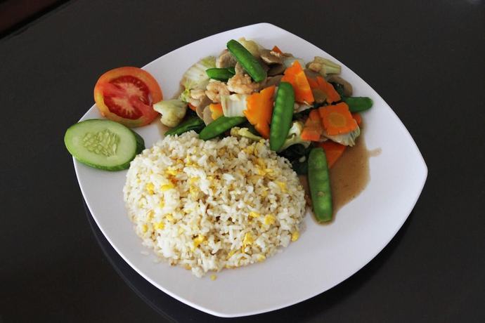 Imagen del bar/restaurante del Hotel C3 Ungaran. Foto 4