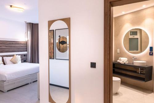 Imagen de la habitación del Hotel CA Sand Dune. Foto 16