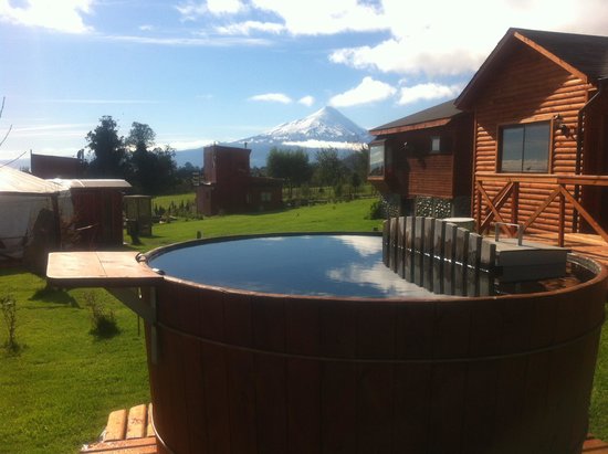 Imagen de los interiores del Hotel CABA&Ntilde;AS ANULEN PUERTO VARAS. Foto 4