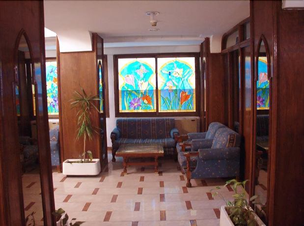 Imagen del bar/restaurante del Hotel CAIRO KHAN. Foto 6