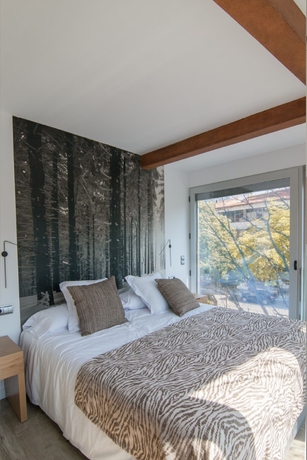 Imagen de la habitación del Hotel CAL TONARRO. Foto 9