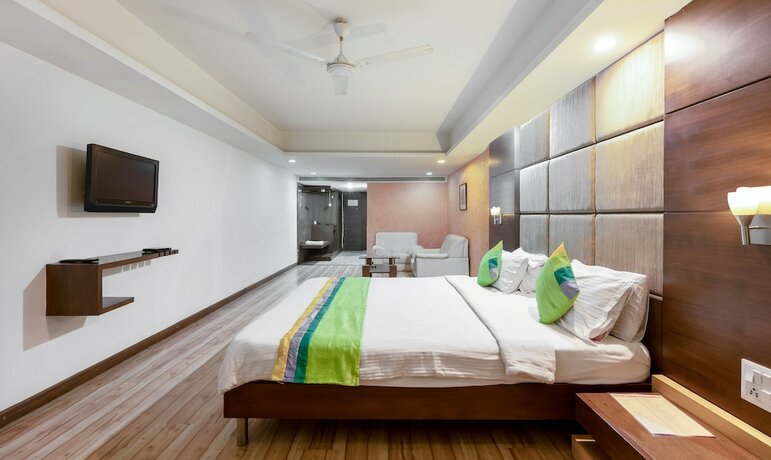 Imagen de la habitación del Hotel CAMBAY SAPPHIRE. Foto 20