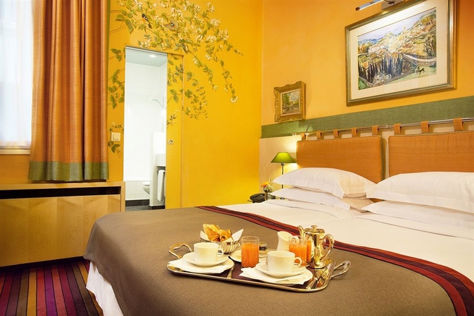 Imagen de la habitación del Hotel CAMBON. Foto 7