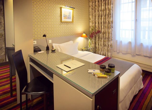 Imagen de la habitación del Hotel CAMBON. Foto 11