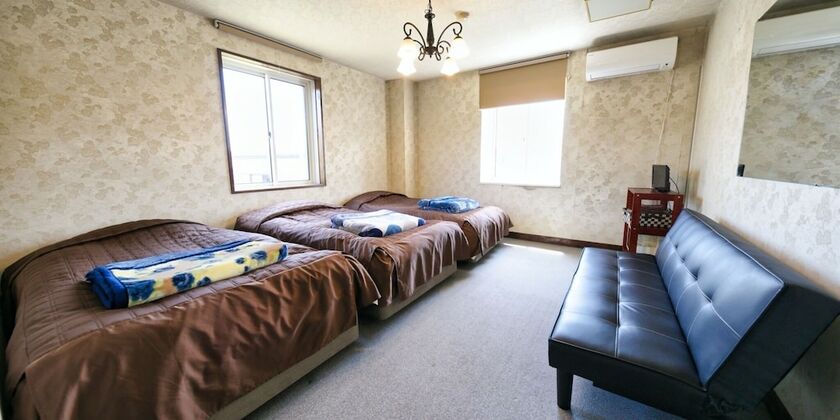 Imagen general del Hotel CAMELOT, Fujikawaguchiko. Foto 9