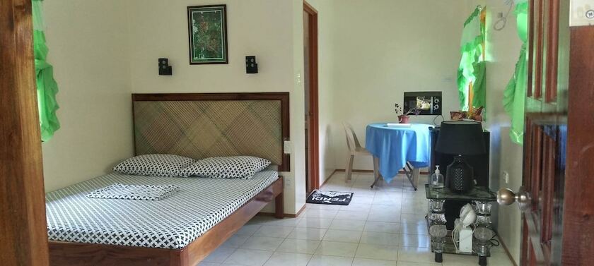Imagen de la habitación del Hotel CAMIGUIN LANZONES RESORT. Foto 20