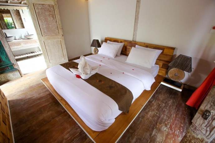 Imagen de la habitación del Hotel CAMILLA RESORT. Foto 15